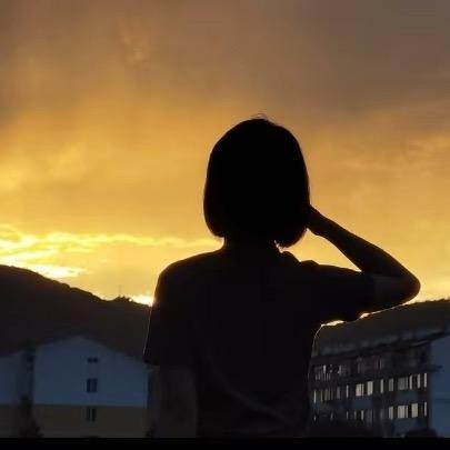 莉莉不背单词
