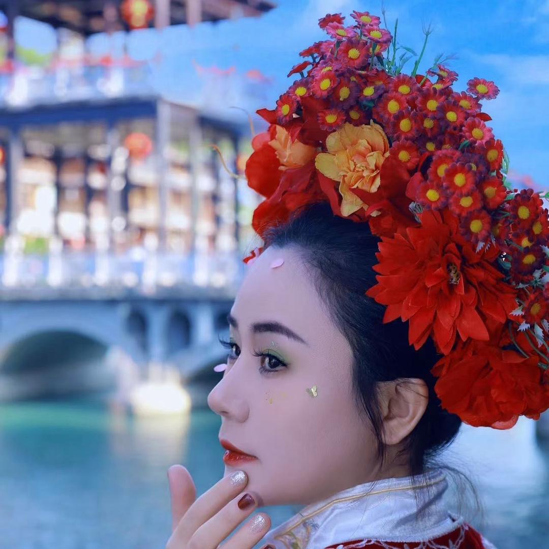 夏燕（电梯公寓直租）