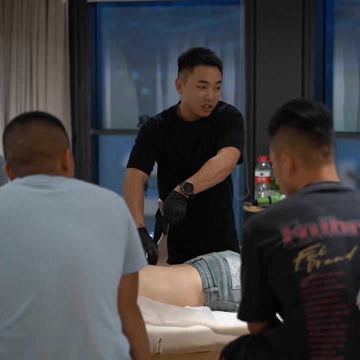 杨老师做筋膜