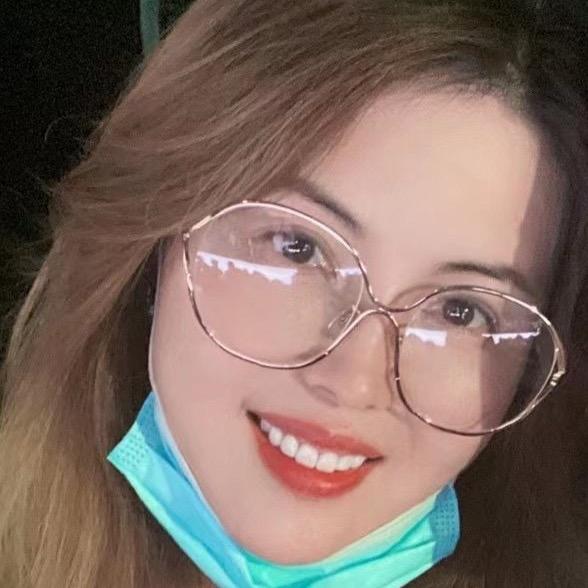 白骨精大师姐