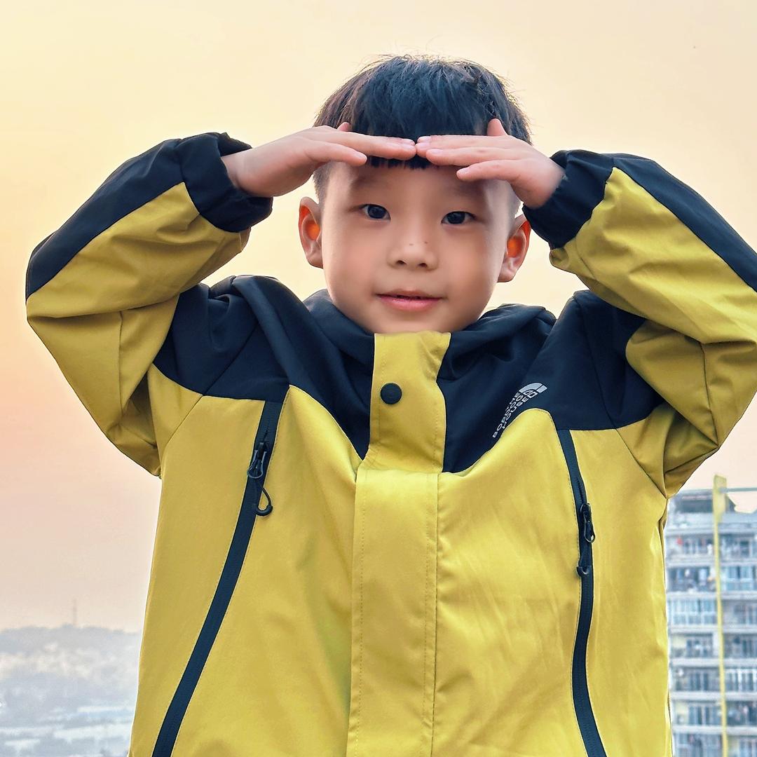 爱跳舞的小王子