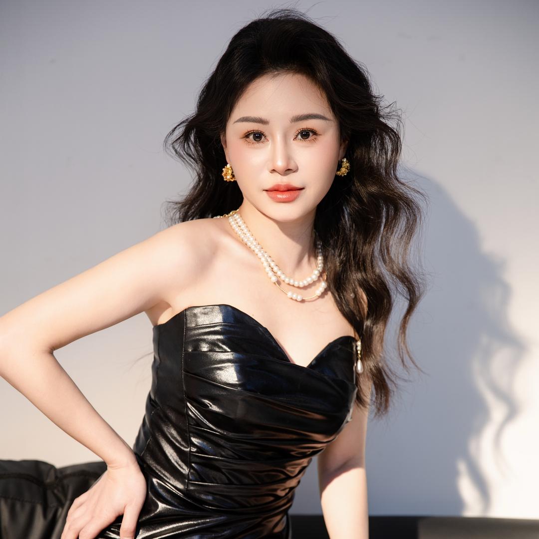 塑伊妃品牌创始人-金雯