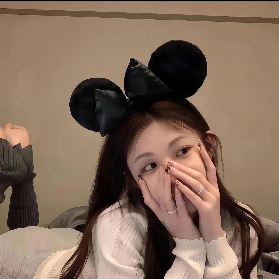 ෆ乌梅子酱 ᥫᩣ