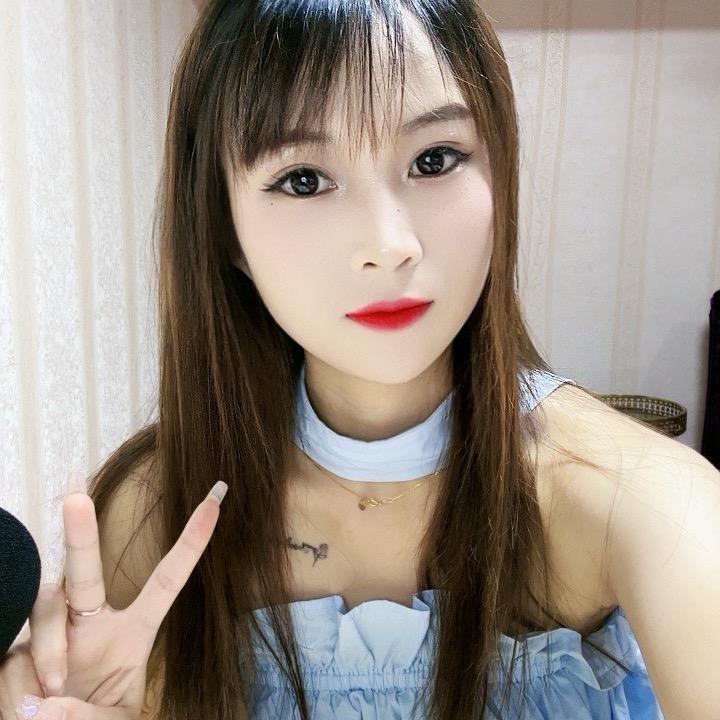 晓晓.