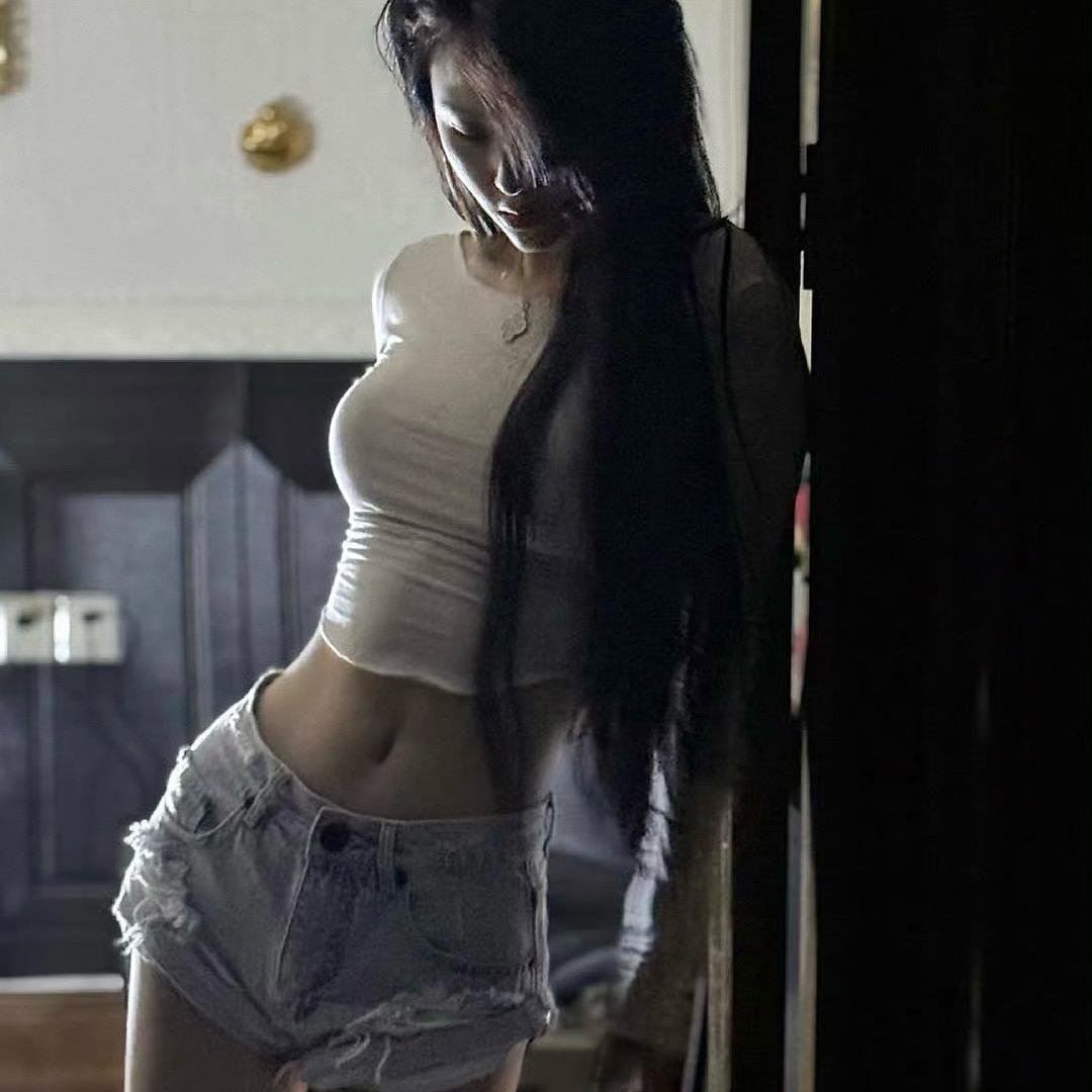 · EciyAn