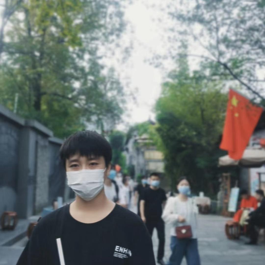 成都老代说车～阿凯