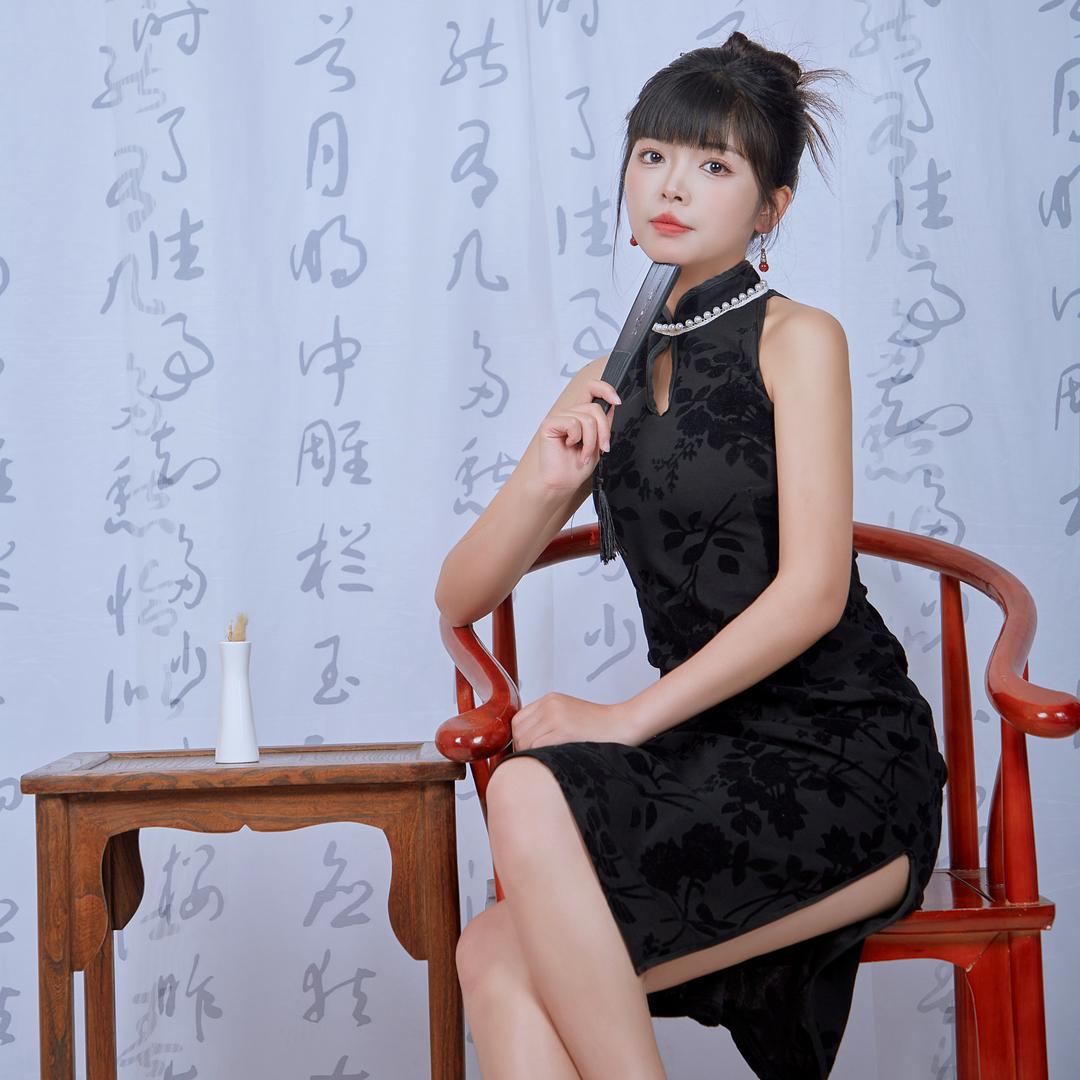 不安静的安静呀