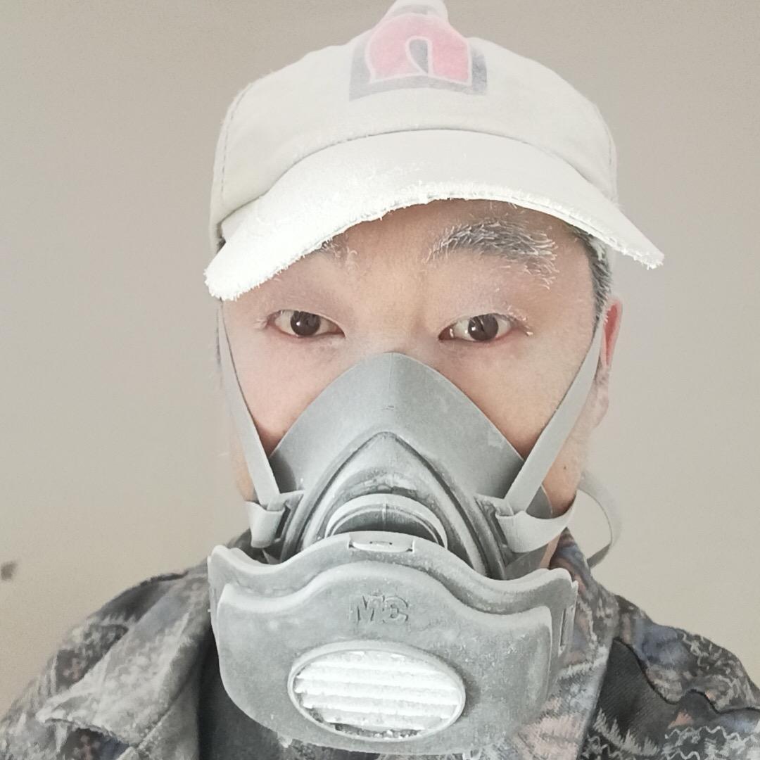 崇州彭师刮腻子乳胶漆