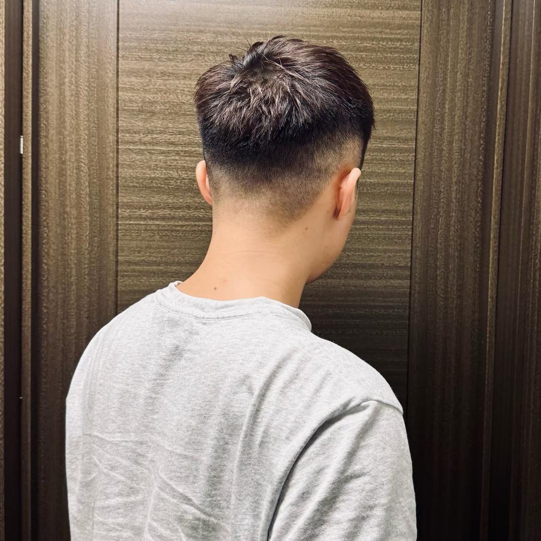 钱是男儿胆.