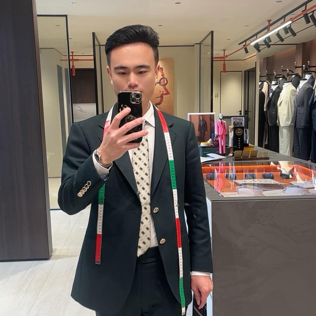 福州帕佐尼西服定制-坤