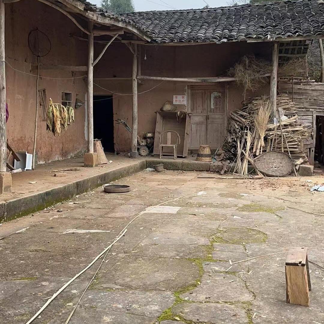 万源福超市(骏鸿花园店)遮雁直播03号