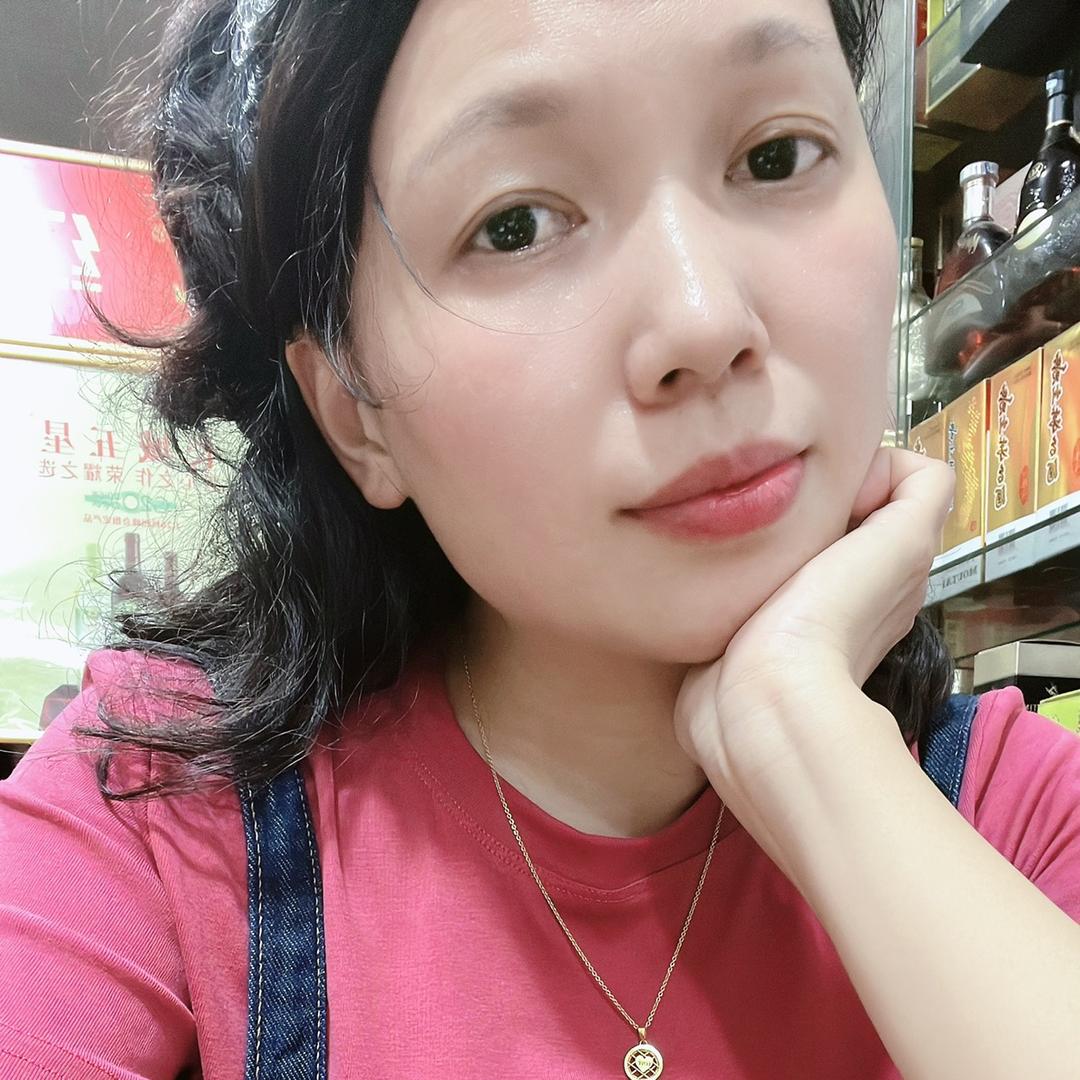 度尾燕弟果业