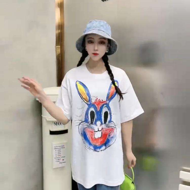 潼潼精品服饰工厂店