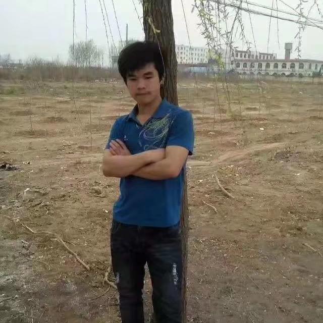 半生风雨，满身伤痕