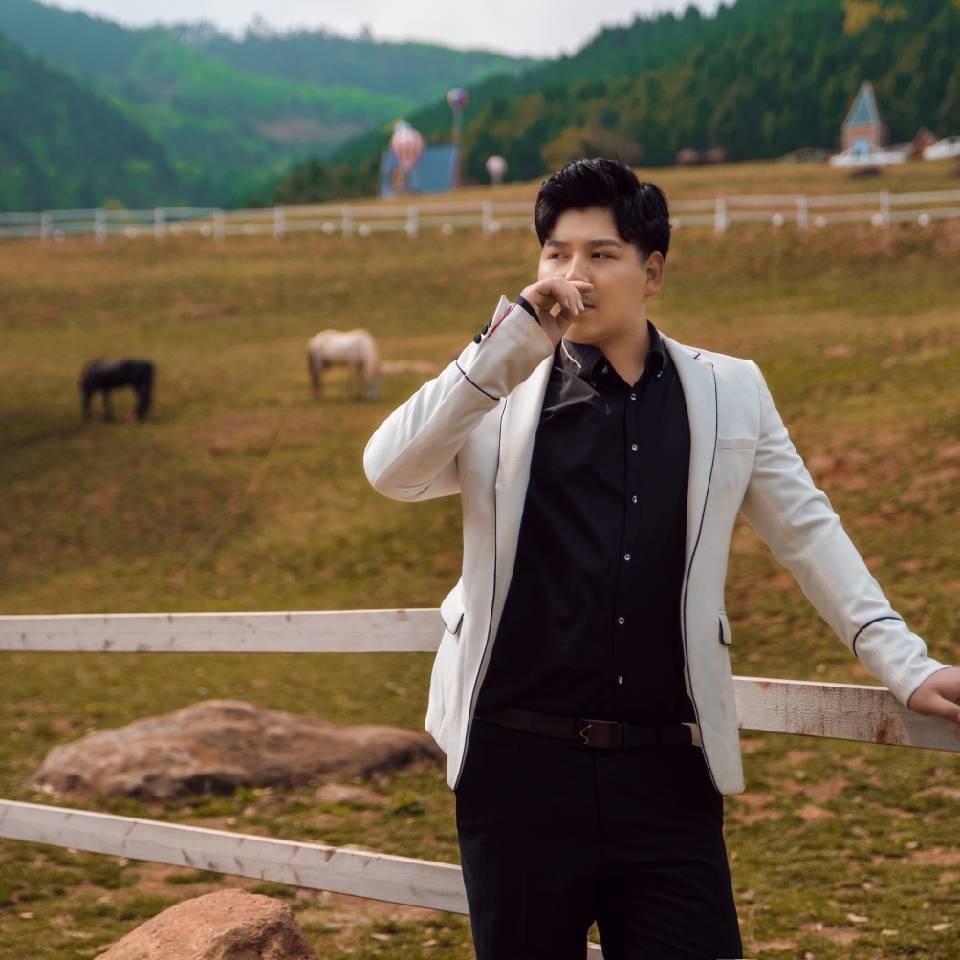 成都免打理烫发 小贰