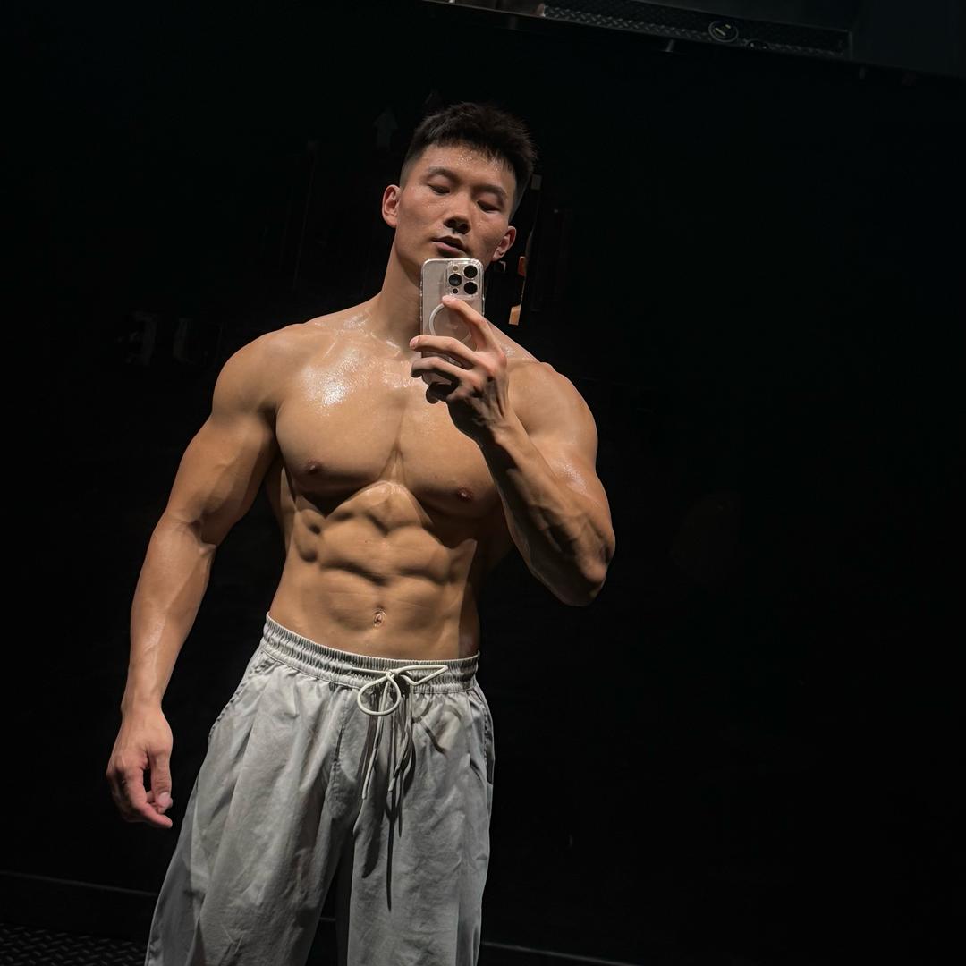 @王丁（空白格健身）
