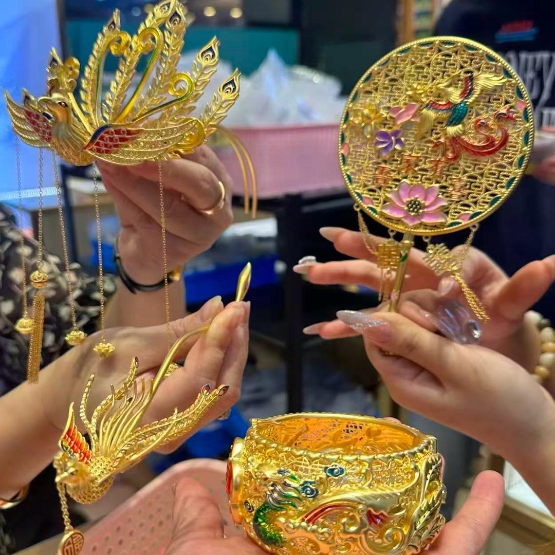 金银满堂金包银水贝展厅