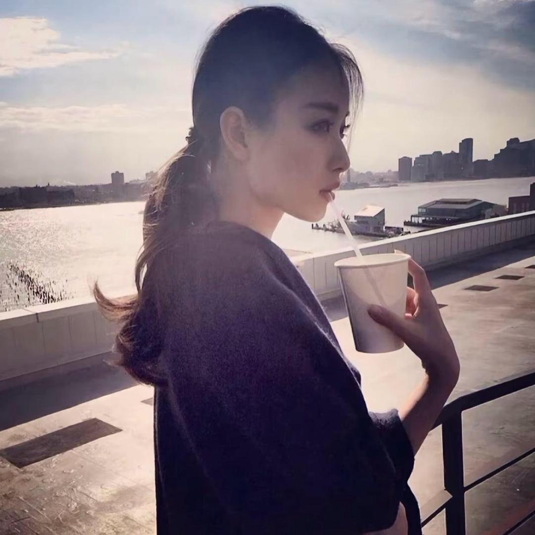 鱼哈哈.