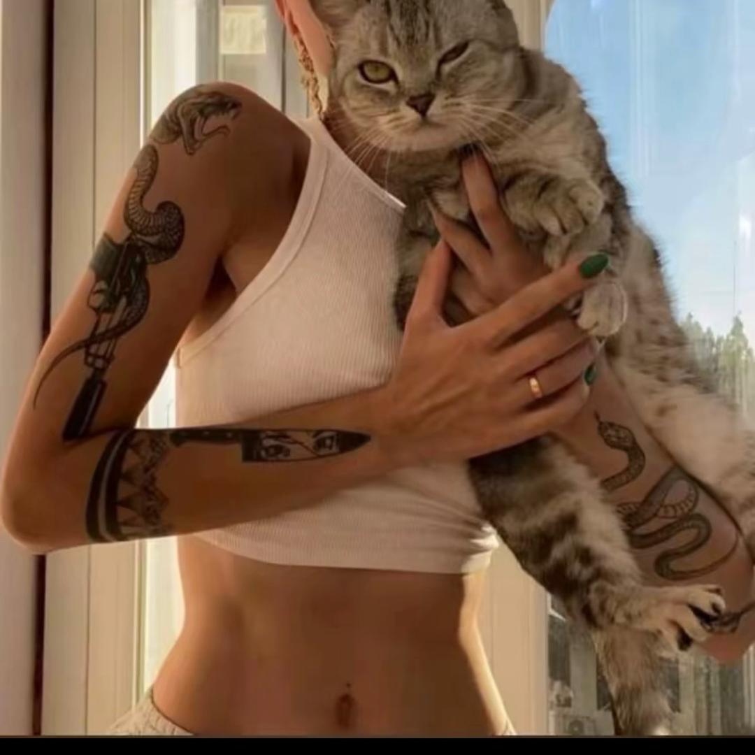特意安_