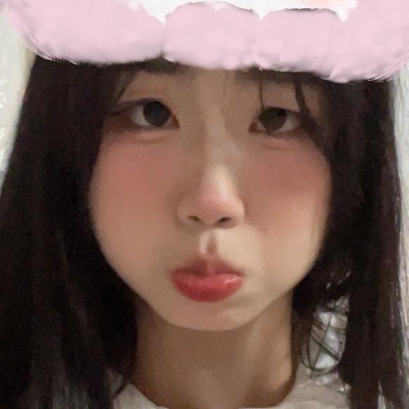 王逗逗有小虎牙