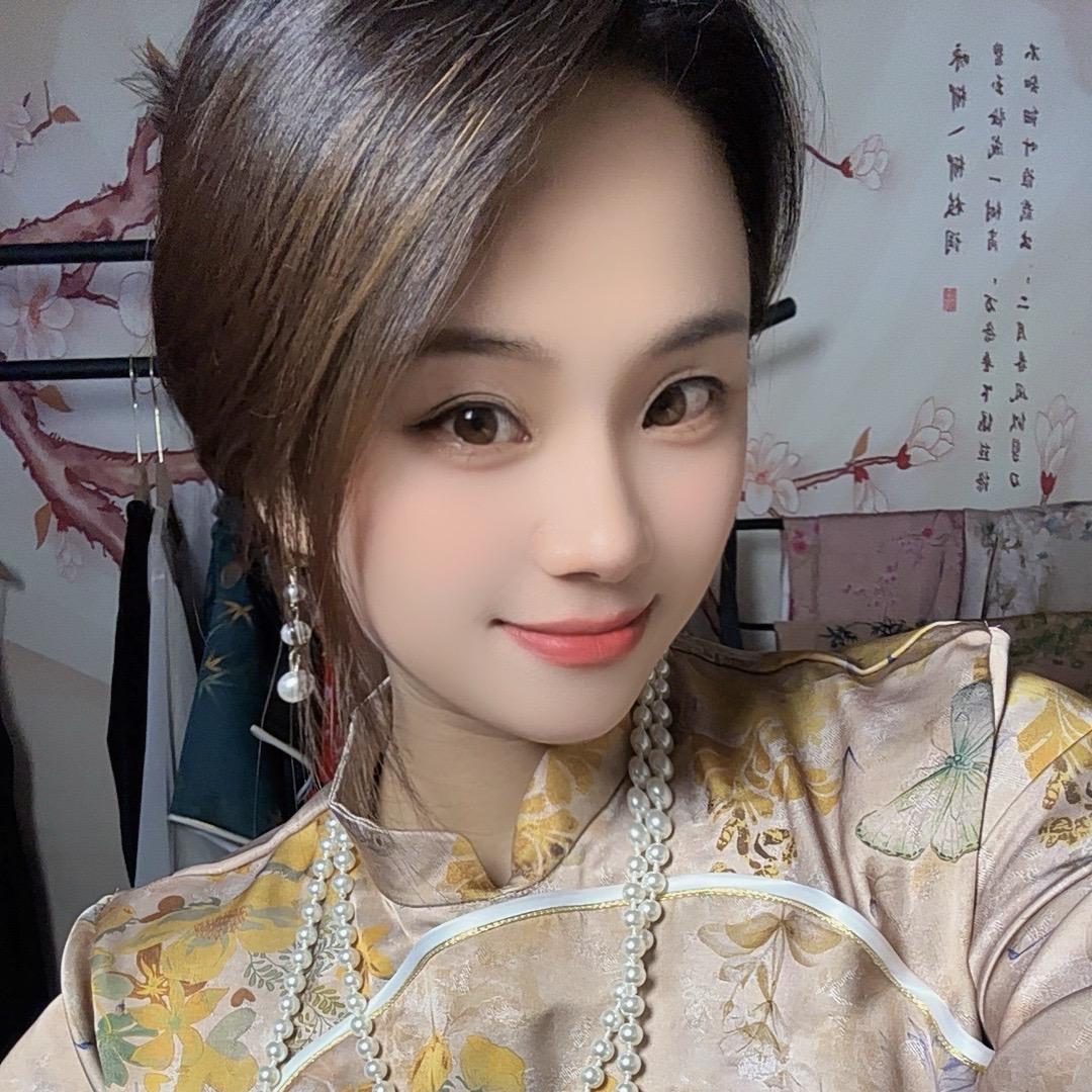 劝劝（依涵宇服饰）