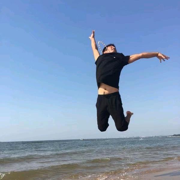 开❤️快乐