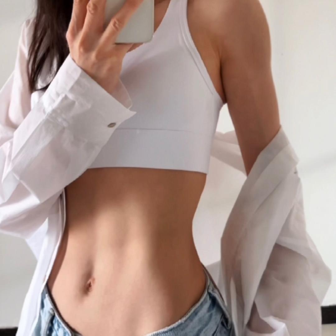 桐妈爱自律（穿搭）