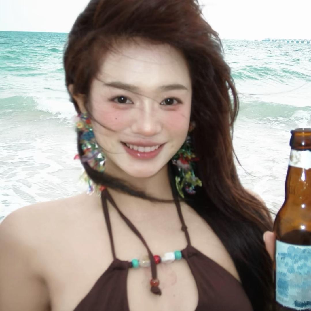 嘉思.