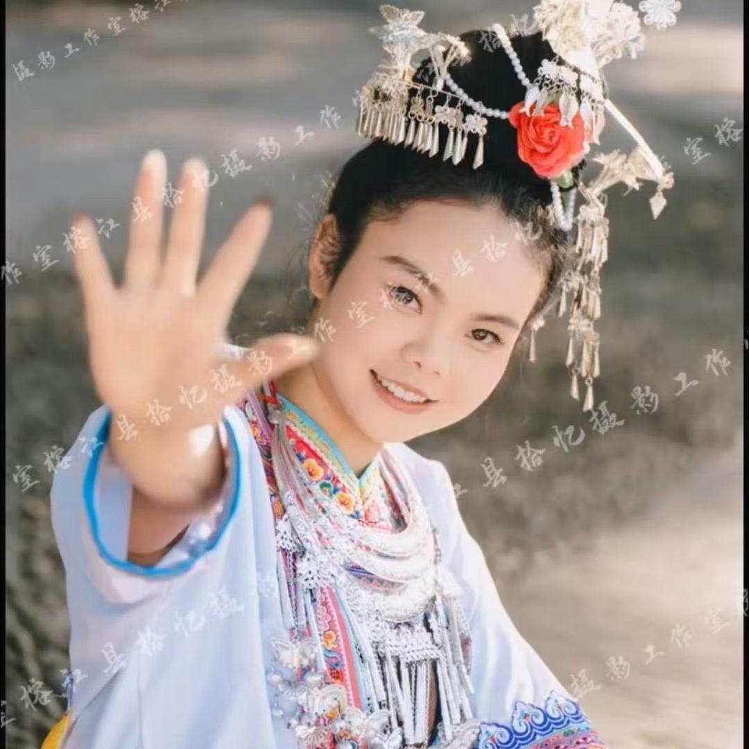 是凤凤呐