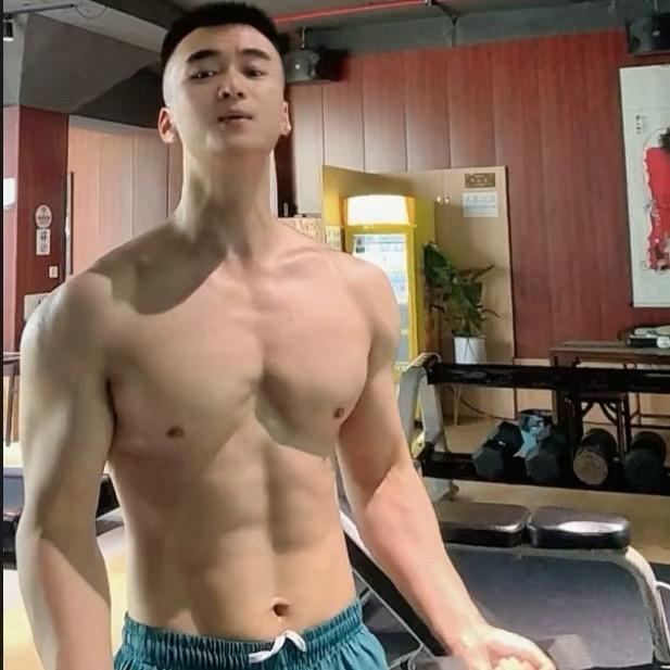 阿正爱健身