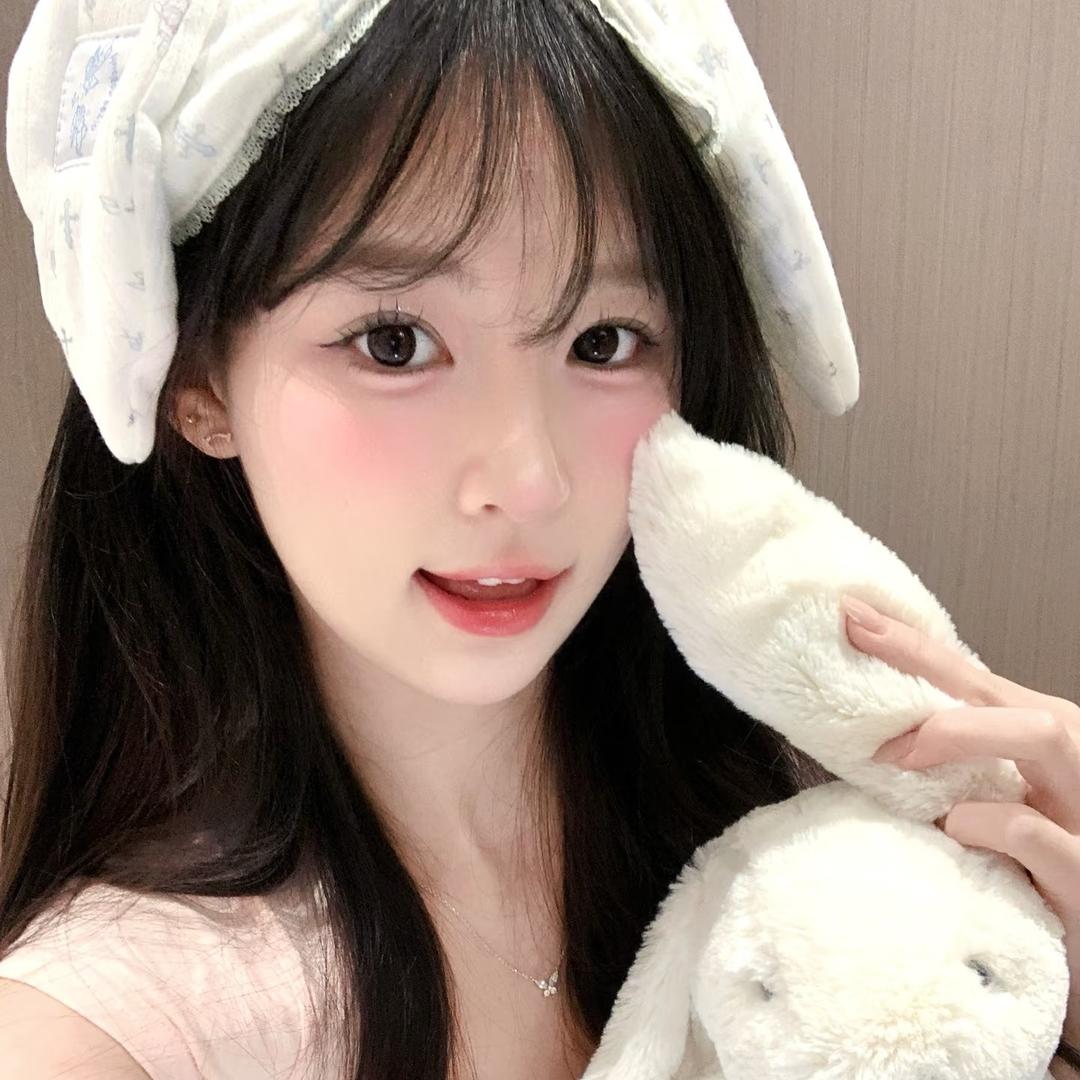 奶兔泡芙🐰