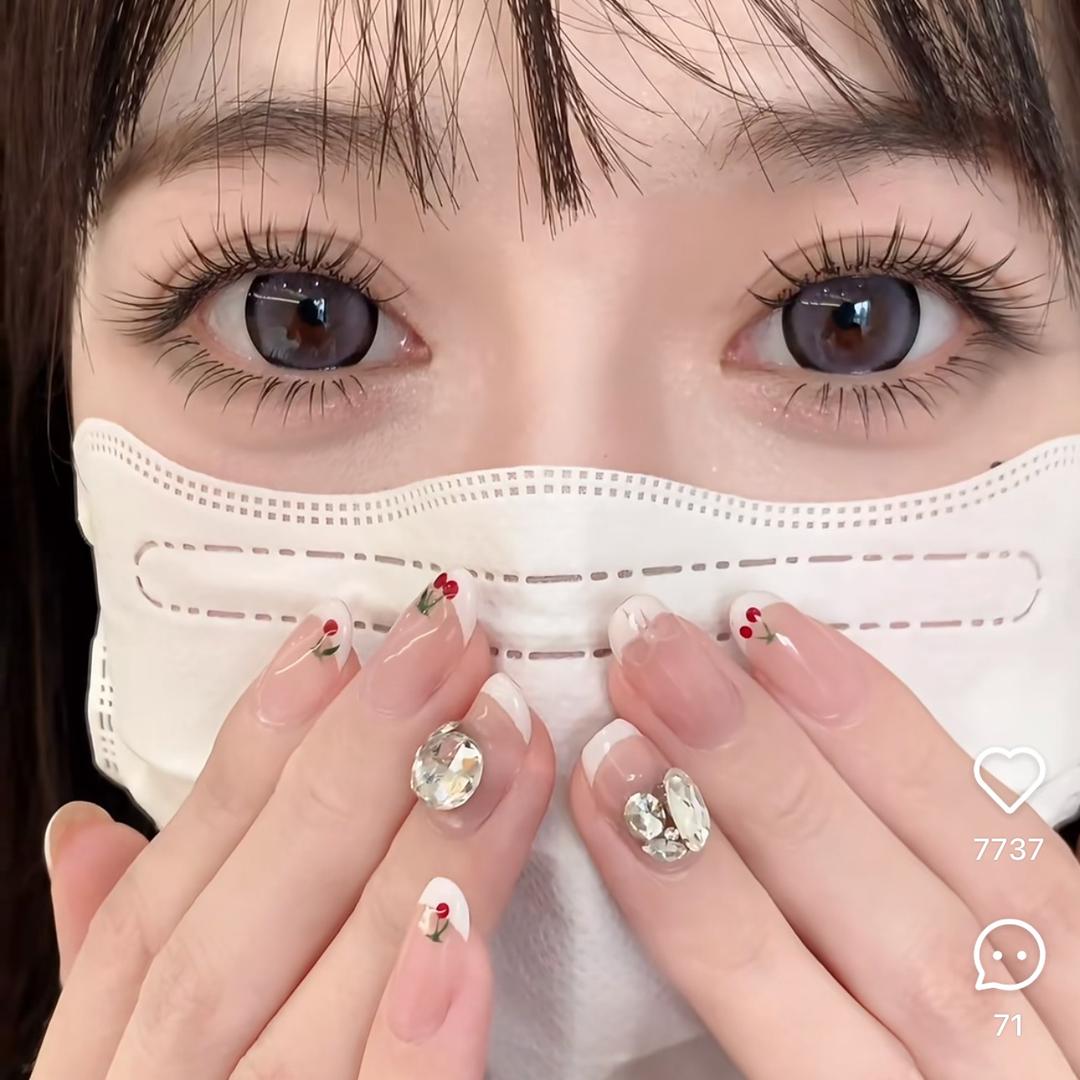 蜕变美妆自助美甲美睫官方号