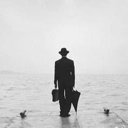 把爱留在远方🍂