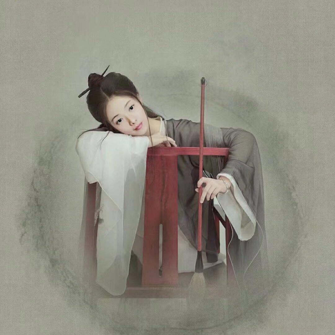 丽影