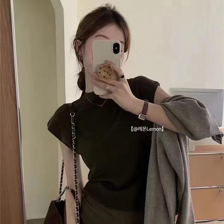 木子吖·（关注哈）