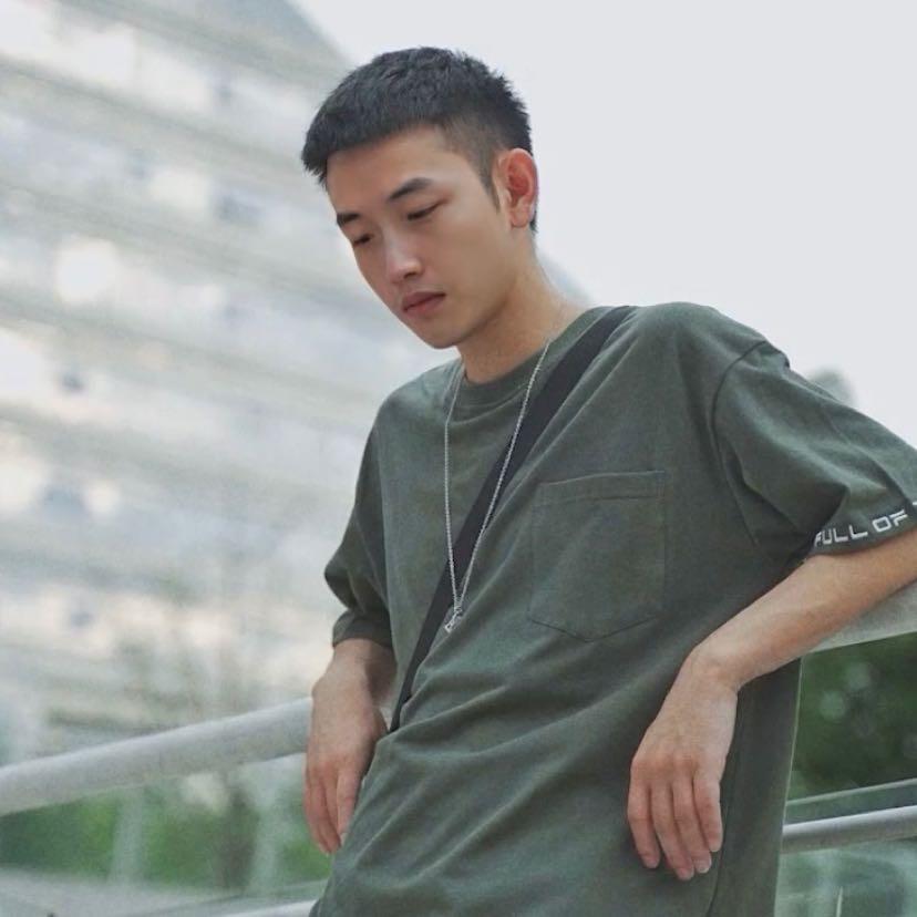 ---楊先生。