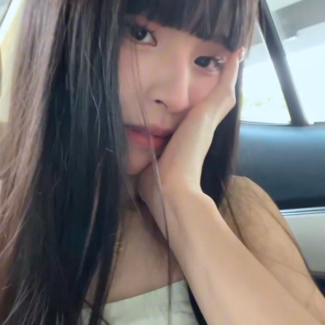 @Zzz