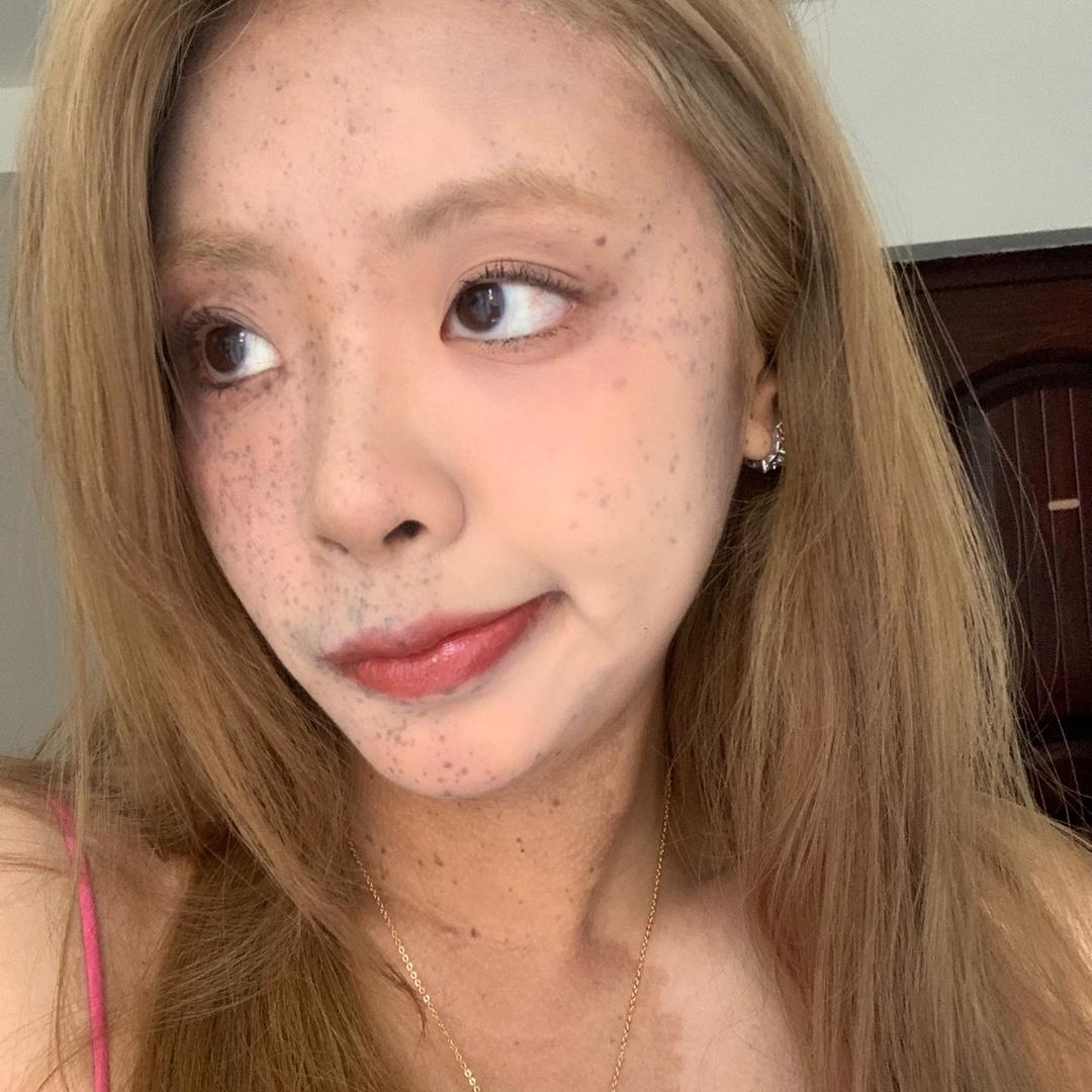 小曾好困.
