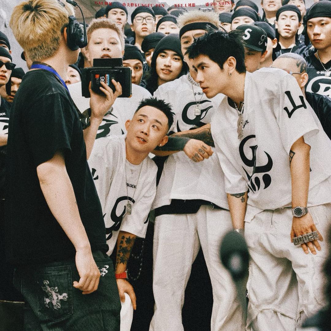 宇宙超级无敌美少女