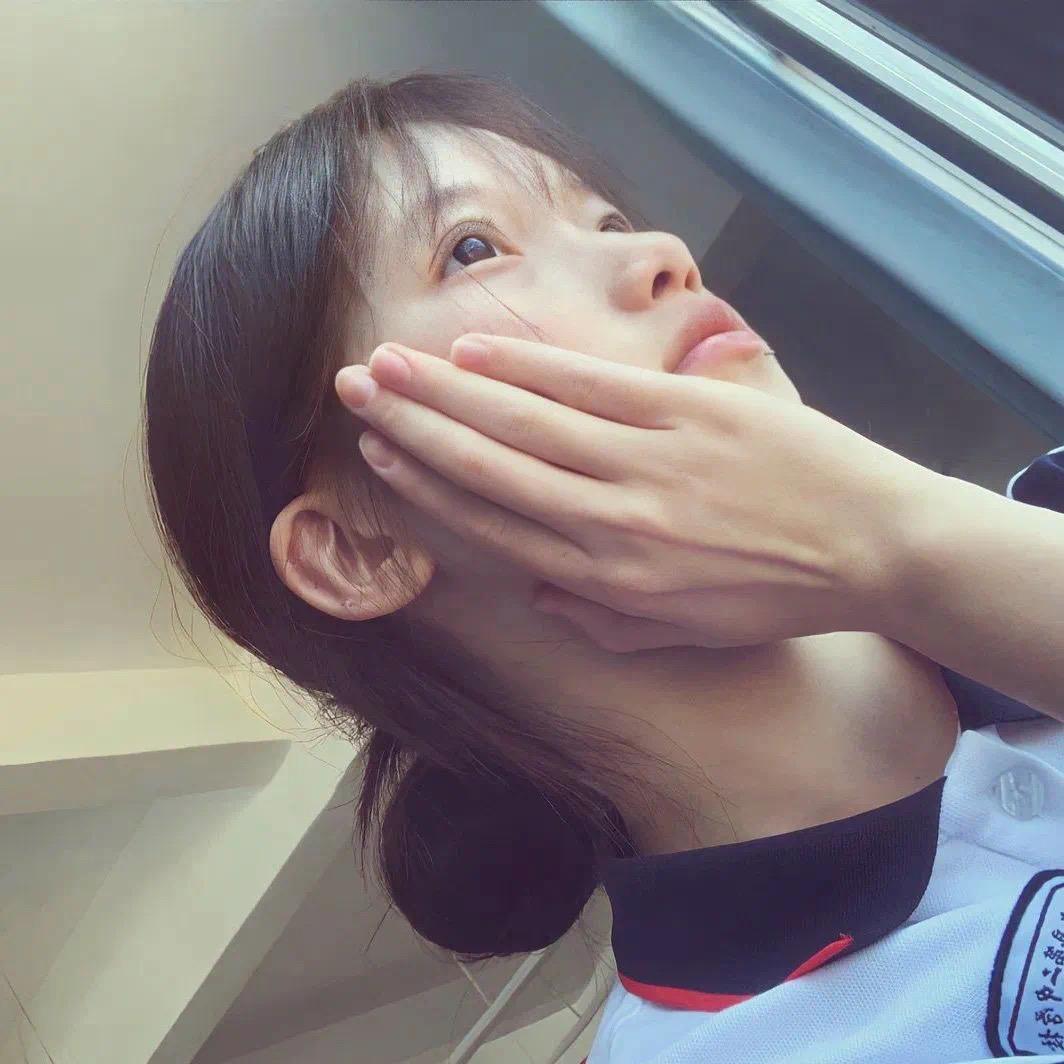月瑶