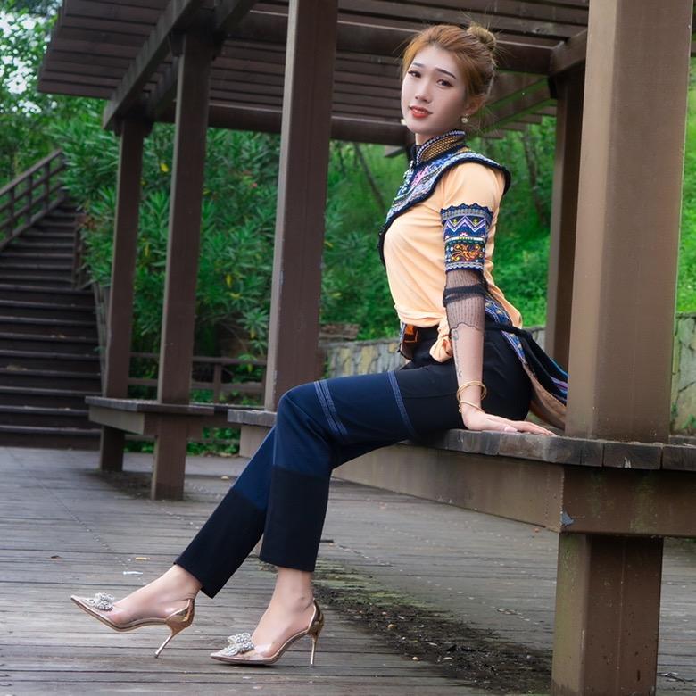 彝族姑娘 李兰💞💞💞