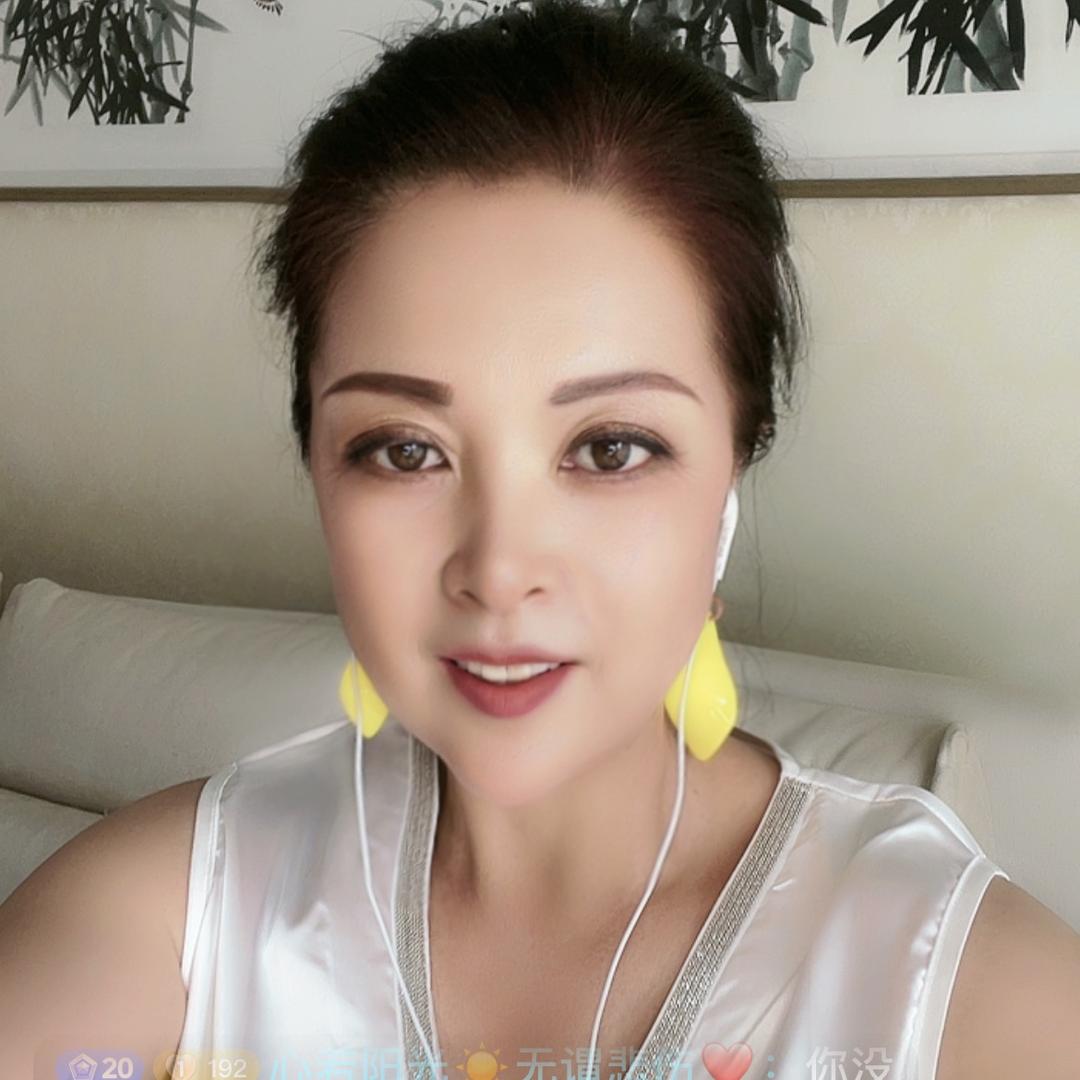 @艾莉莉