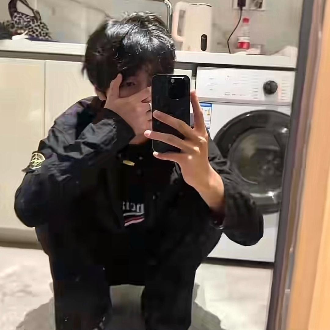 管则彧