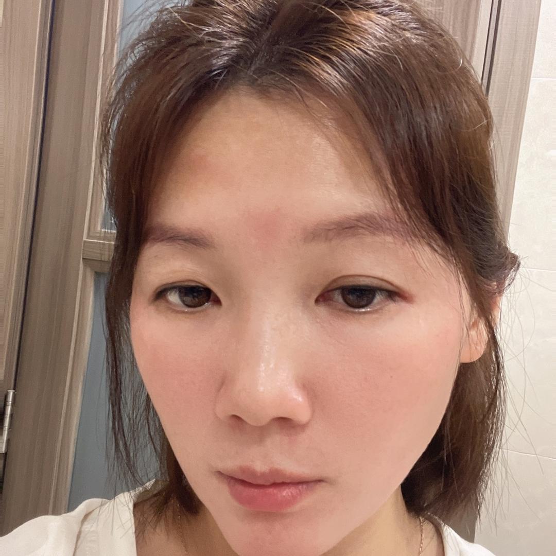 家有三宝的霞姐姐