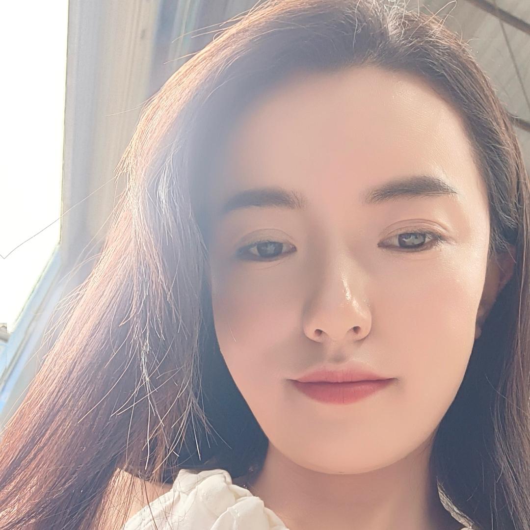 董马裤 龍金门窗