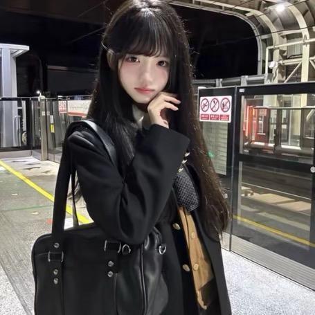 女二