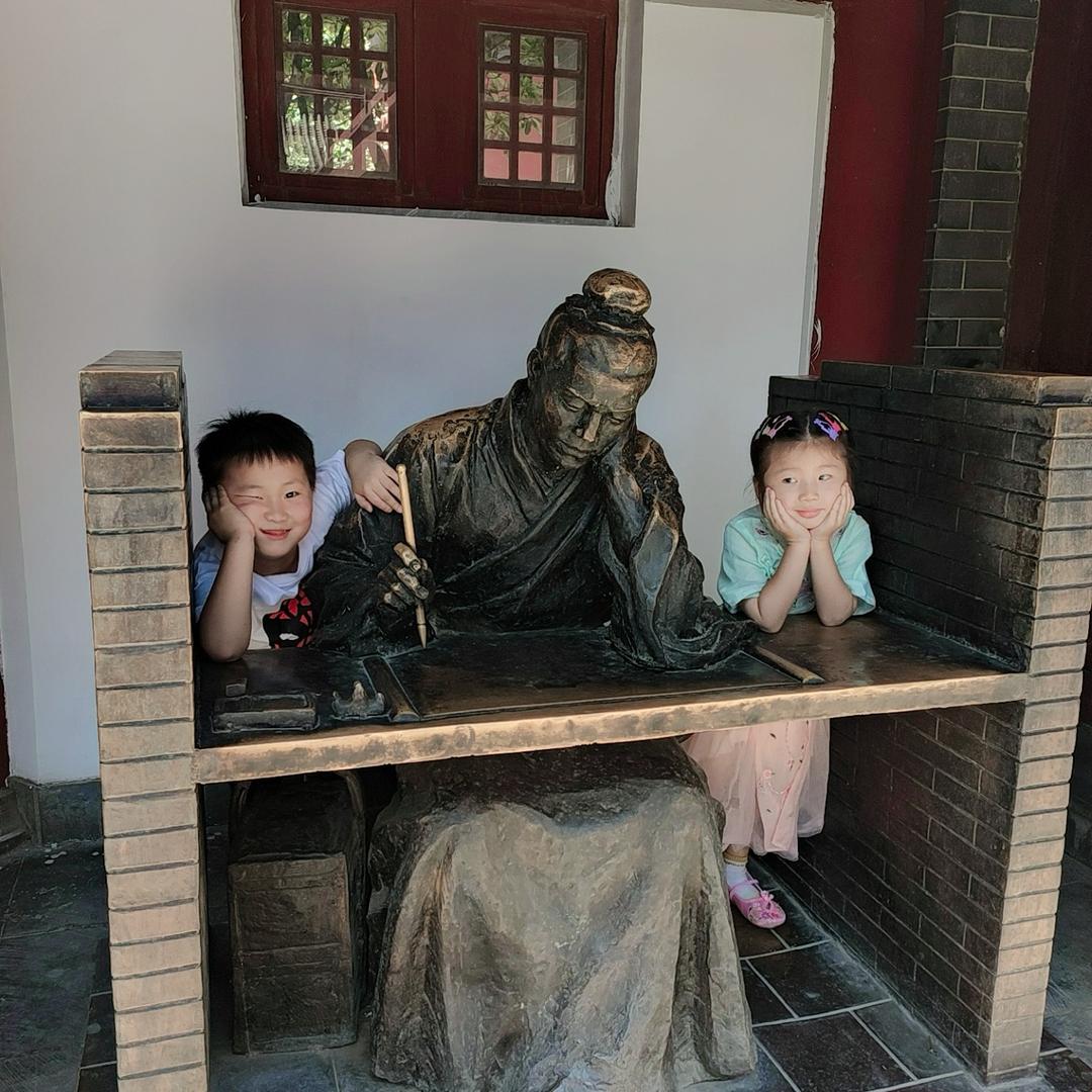 松间客爱穿搭（推广）