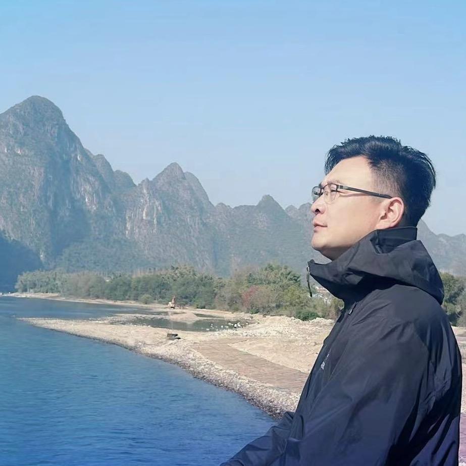 东方俊