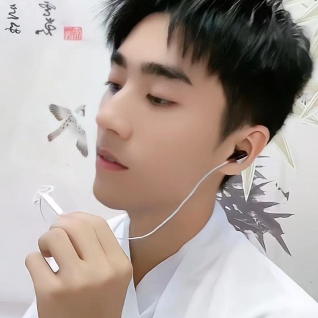 刘一烽