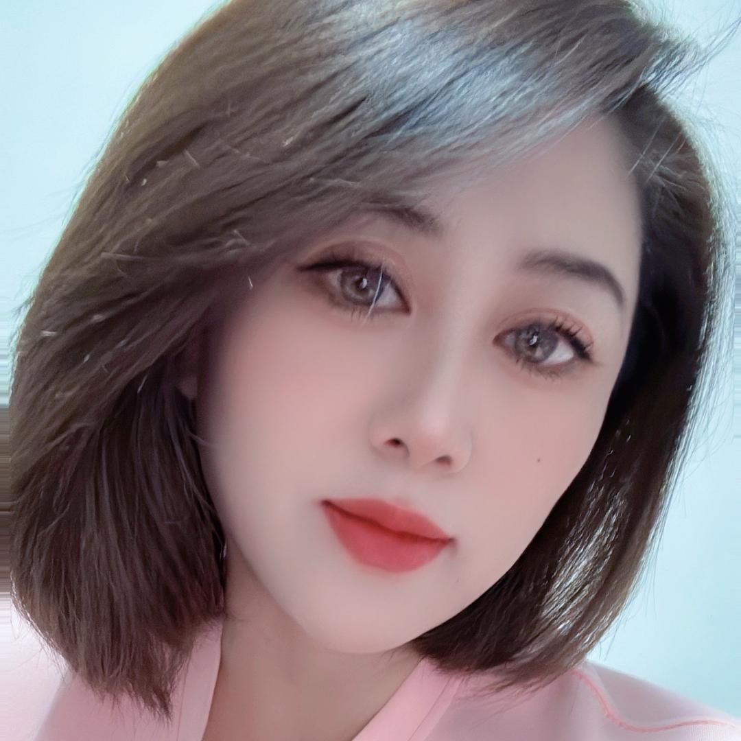 ໑ຼ₀₂₃💕一顾倾影💕 ❧⁵²